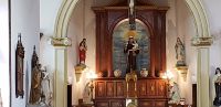 PICTURES/Ysleta Mission/t_High Altar5.jpg